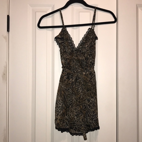 Daytrip Cheetah Print tank top - Picture 3 of 6